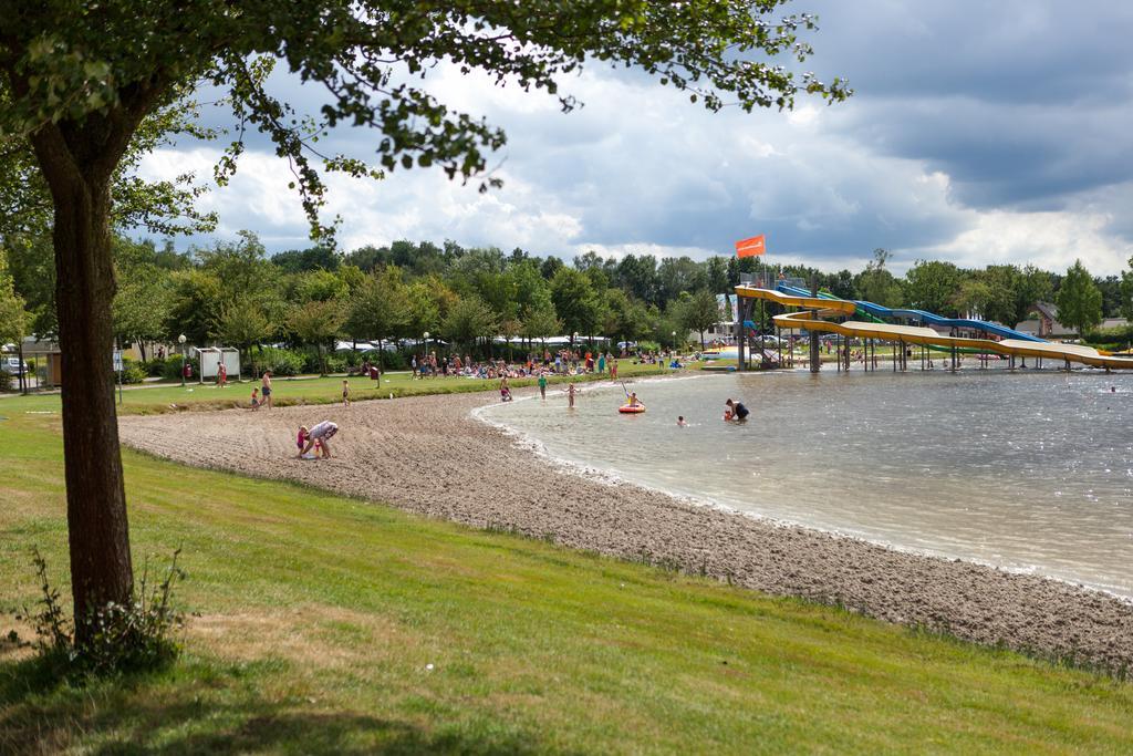 Oostappen Vakantiepark Prinsenmeer Bv Asten Extérieur photo