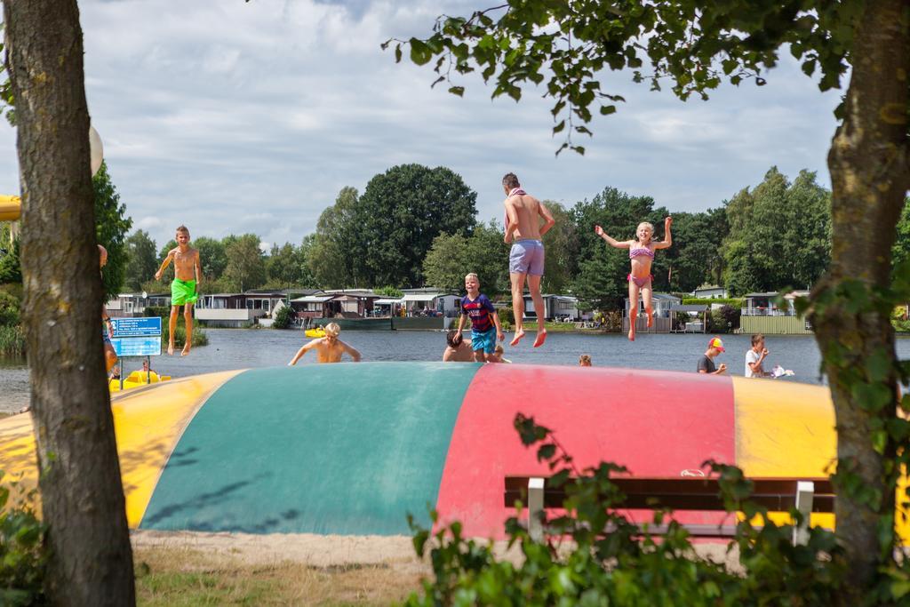 Oostappen Vakantiepark Prinsenmeer Bv Asten Extérieur photo