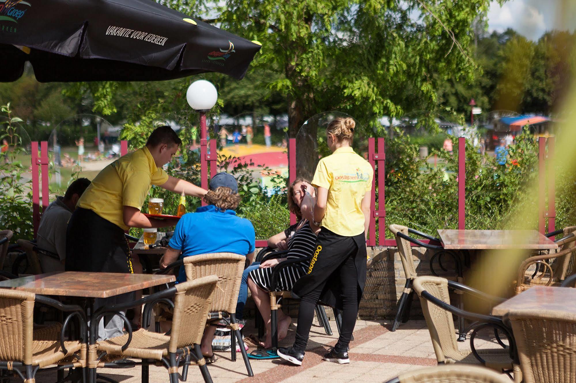 Oostappen Vakantiepark Prinsenmeer Bv Asten Extérieur photo