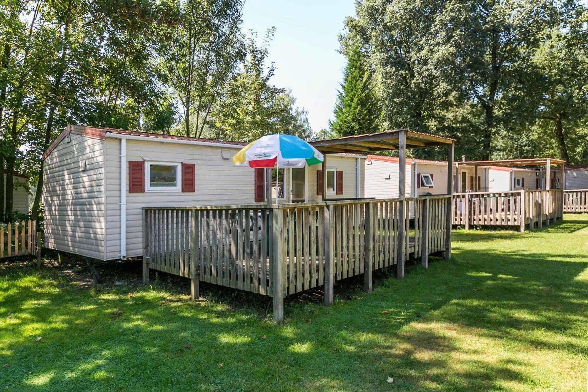 Oostappen Vakantiepark Prinsenmeer Bv Asten Extérieur photo