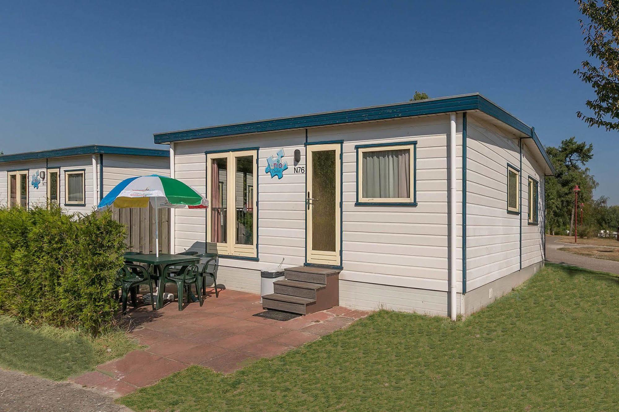 Oostappen Vakantiepark Prinsenmeer Bv Asten Extérieur photo